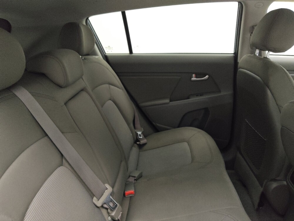 2016 Kia Sportage in Lombard, IL 60148 - 18090673 19