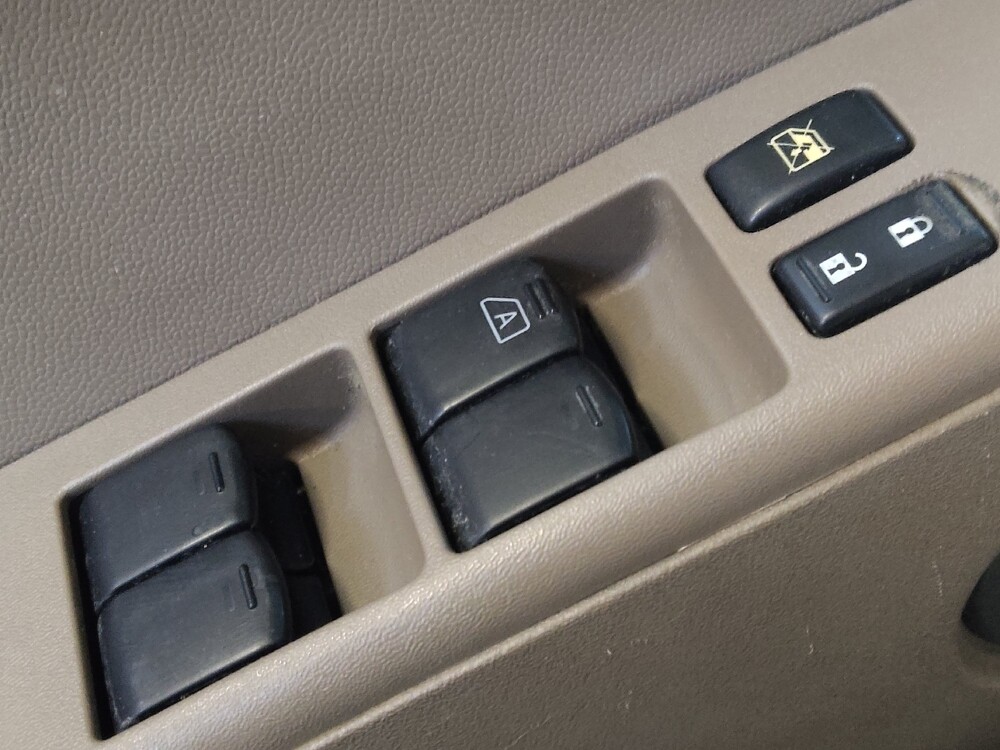 2016 Nissan Frontier in Columbia, SC 29210 - 18090677 27