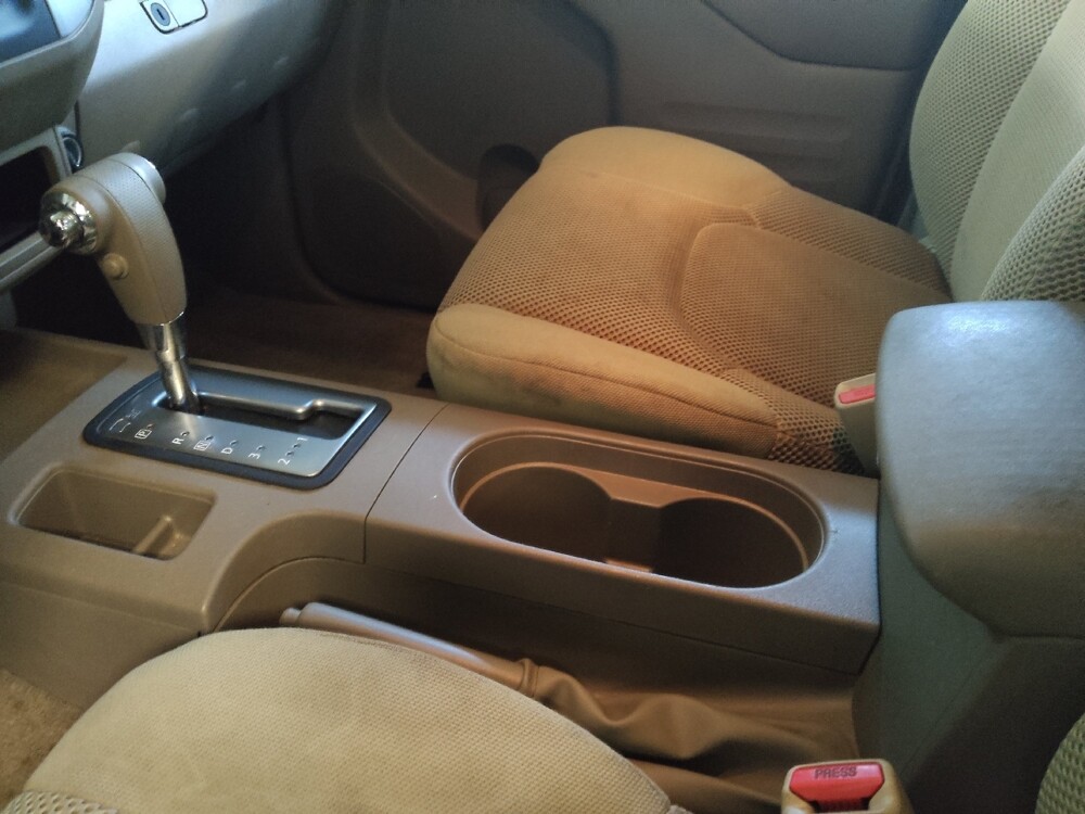 2016 Nissan Frontier in Columbia, SC 29210 - 18090677 26