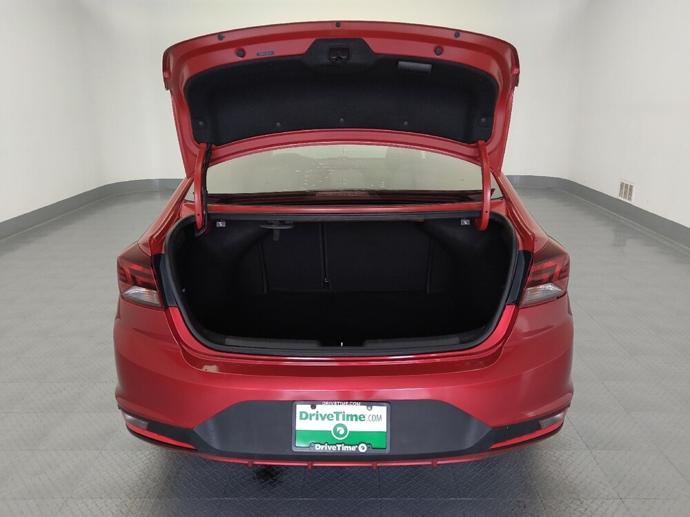2020 Hyundai Elantra in Topeka, KS 66611 - 18090678 29