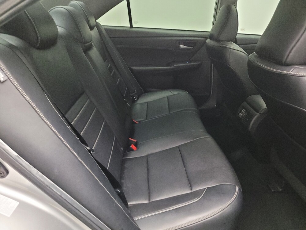 2015 Toyota Camry in Downey, CA 90241 - 18090680 19