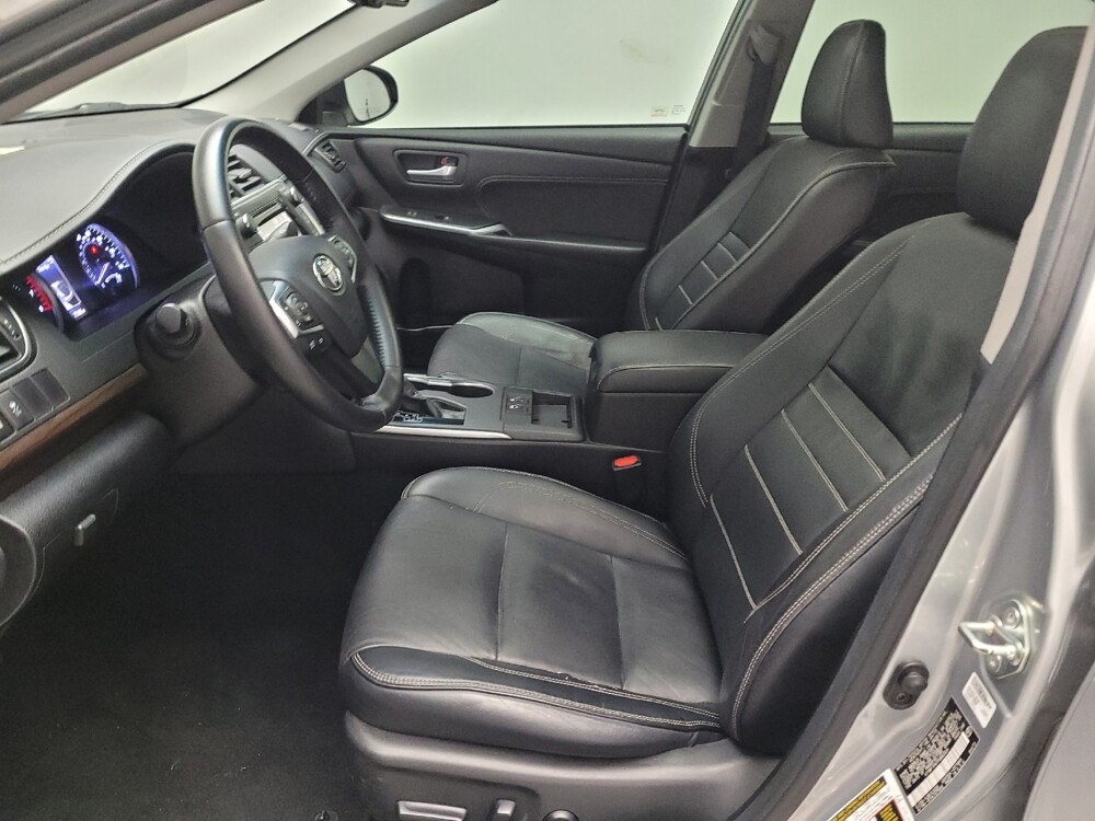 2015 Toyota Camry in Downey, CA 90241 - 18090680 17