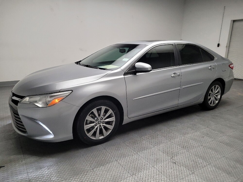 2015 Toyota Camry in Downey, CA 90241 - 18090680 2