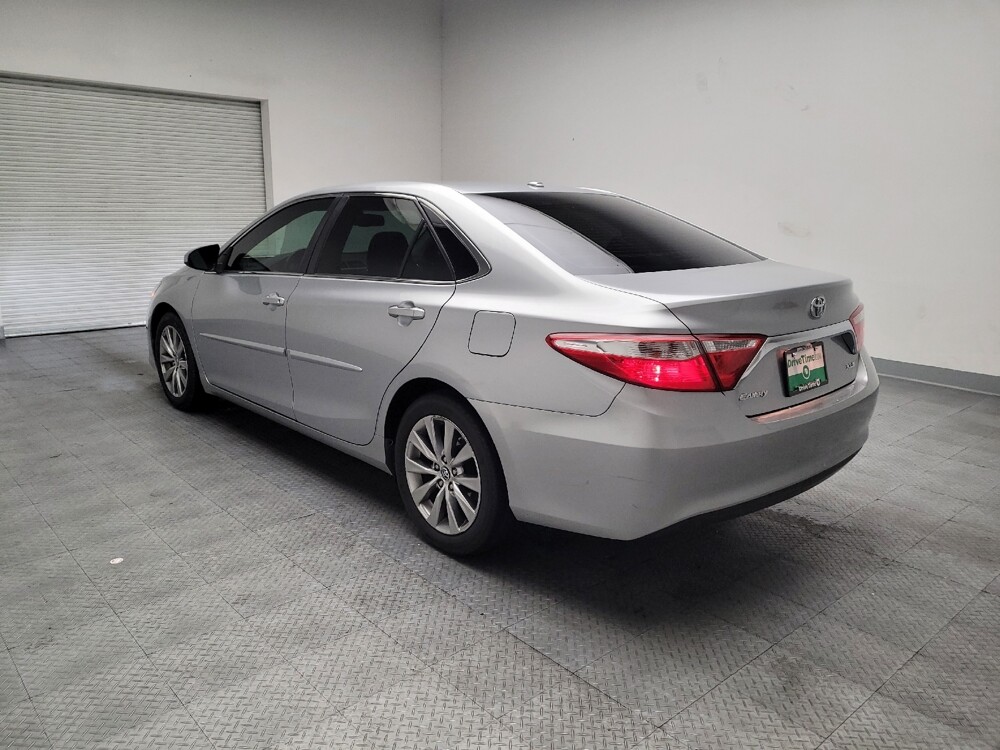 2015 Toyota Camry in Downey, CA 90241 - 18090680 5