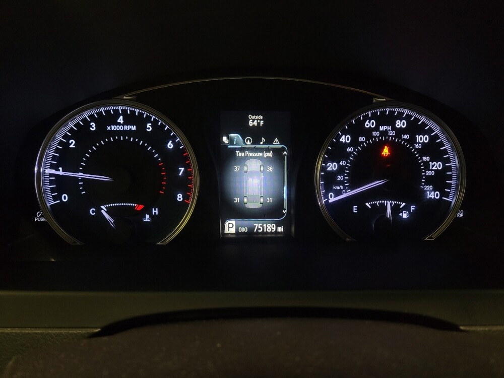 2015 Toyota Camry in Downey, CA 90241 - 18090680 23