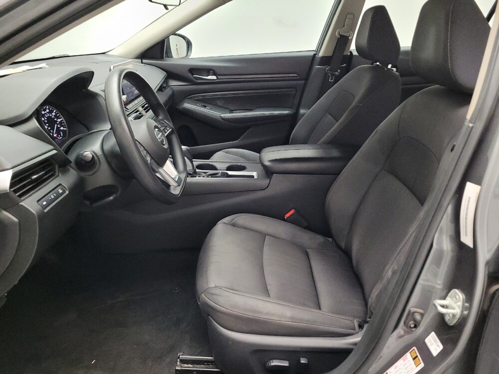 2020 Nissan Altima in Montclair, CA 91763 - 18090681 17