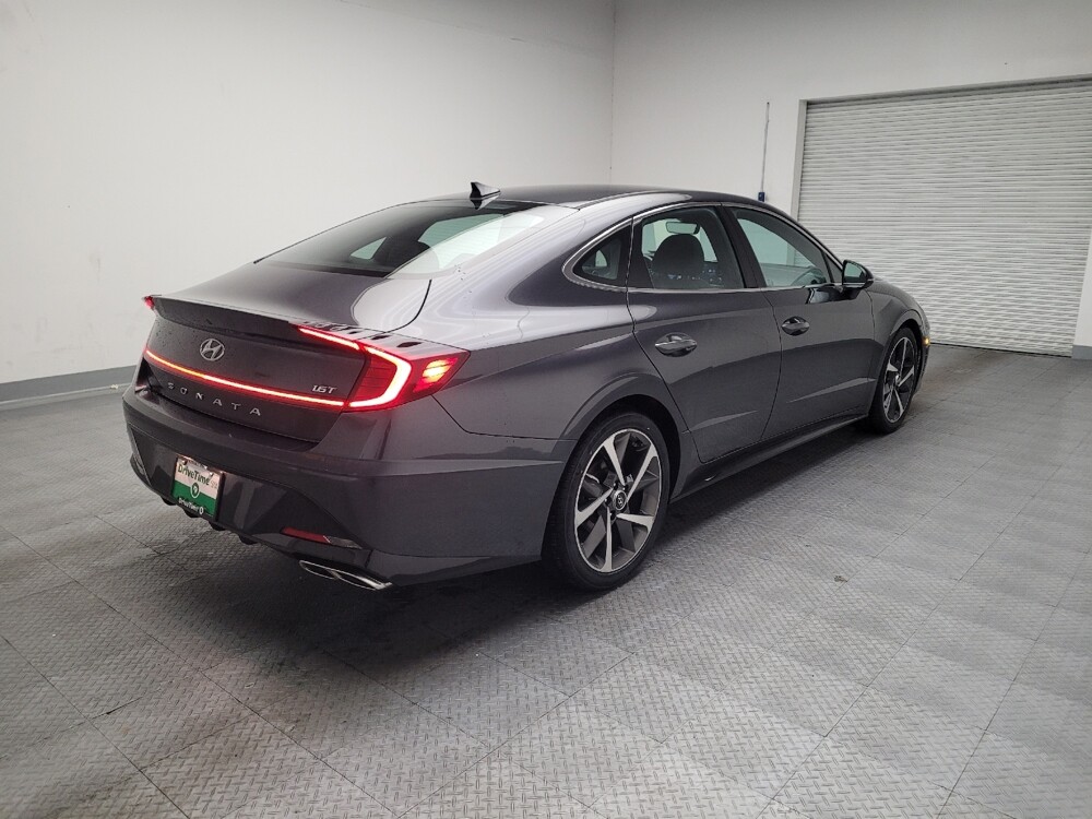 2021 Hyundai Sonata in Downey, CA 90241 - 18090682 9