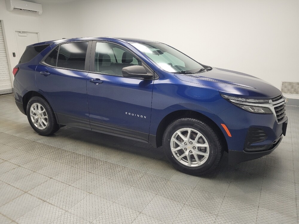 2022 Chevrolet Equinox in Indianapolis, IN 46222 - 18090686 11