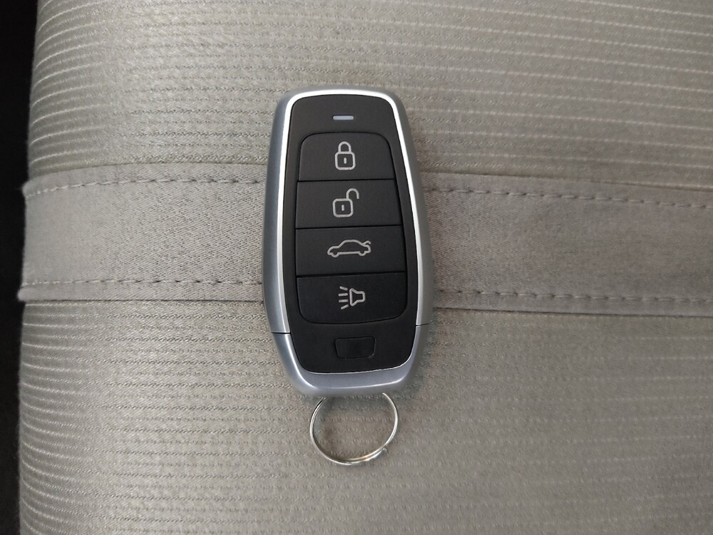 2020 Honda Accord in Springfield, MO 65807 - 18090687 32