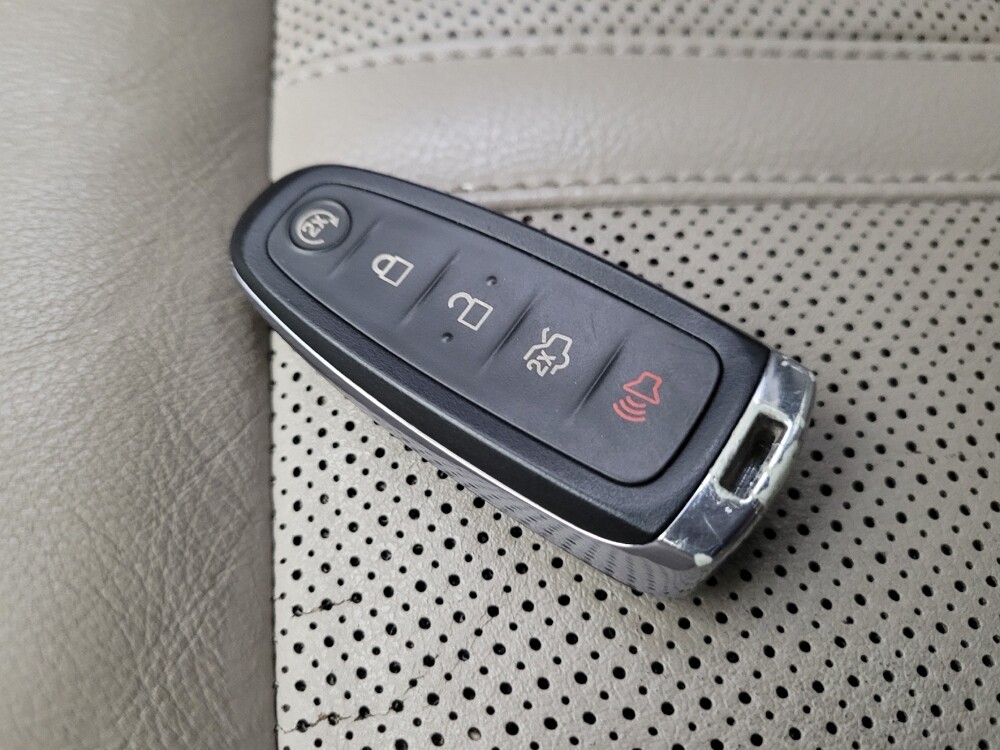 2013 Lincoln MKX in Albuquerque, NM 87113 - 18090690 32