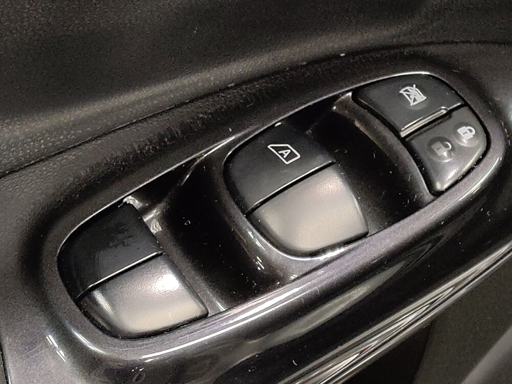 2015 Nissan Juke in Arlington, TX 76011 - 18090693 27