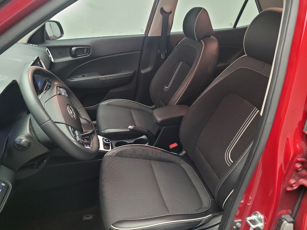 2022 Hyundai Venue in Downey, CA 90241 - 18090695 17