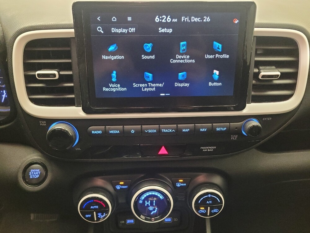 2022 Hyundai Venue in Downey, CA 90241 - 18090695 25