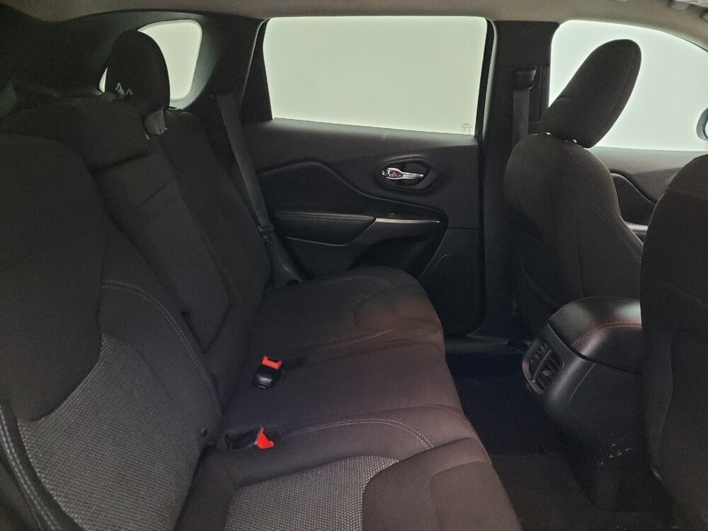 2019 Jeep Cherokee in Albuquerque, NM 87123 - 18090701 19