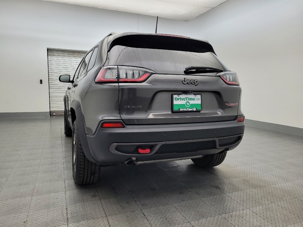 2019 Jeep Cherokee in Tucson, AZ 85705 - 18090702 6