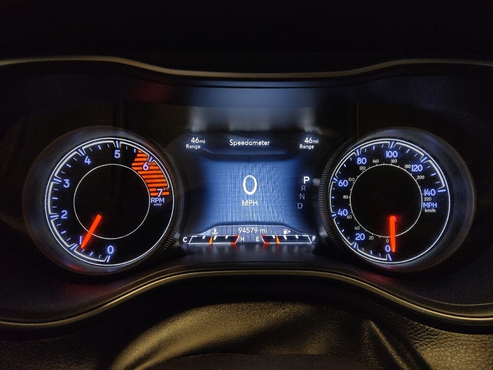 2019 Jeep Cherokee in Tucson, AZ 85705 - 18090702 23