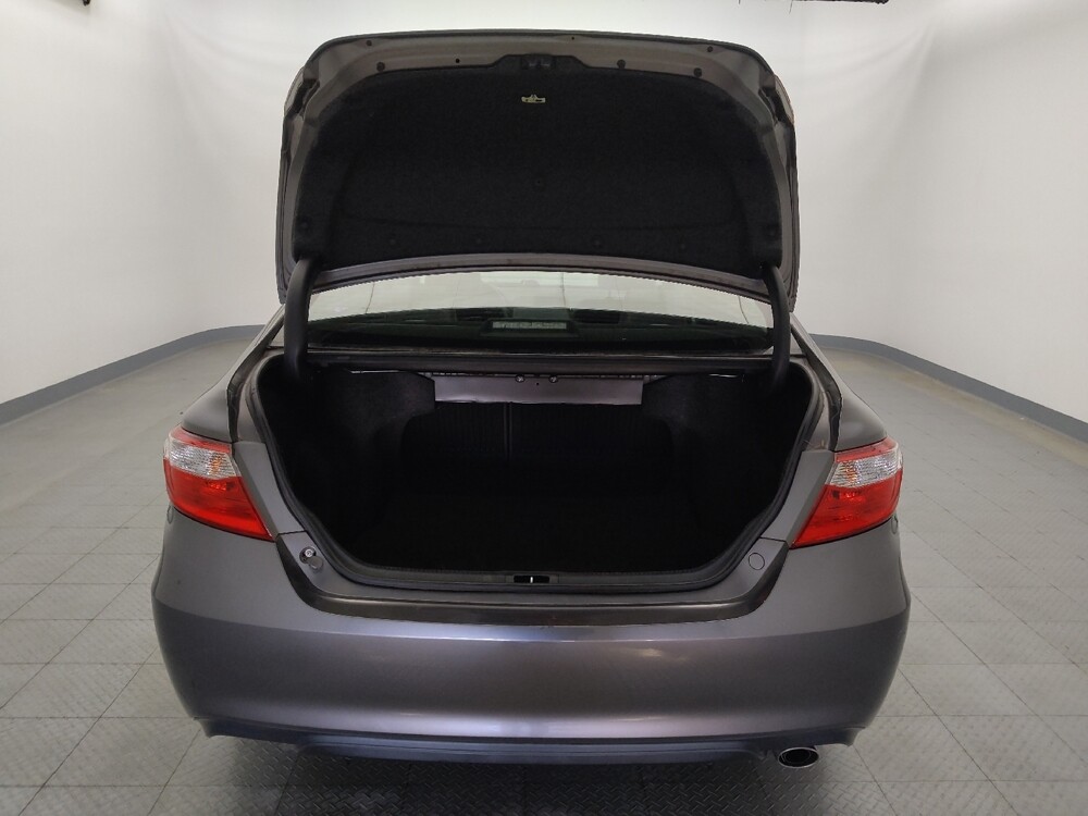 2017 Toyota Camry in Live Oak, TX 78233 - 18090704 29