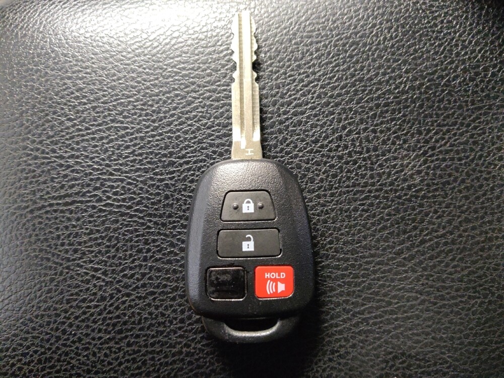 2017 Toyota RAV4 in Houston, TX 77060 - 18090706 32