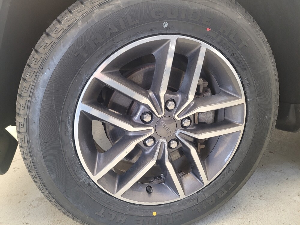 2019 Jeep Grand Cherokee in Downey, CA 90241 - 18090710 31