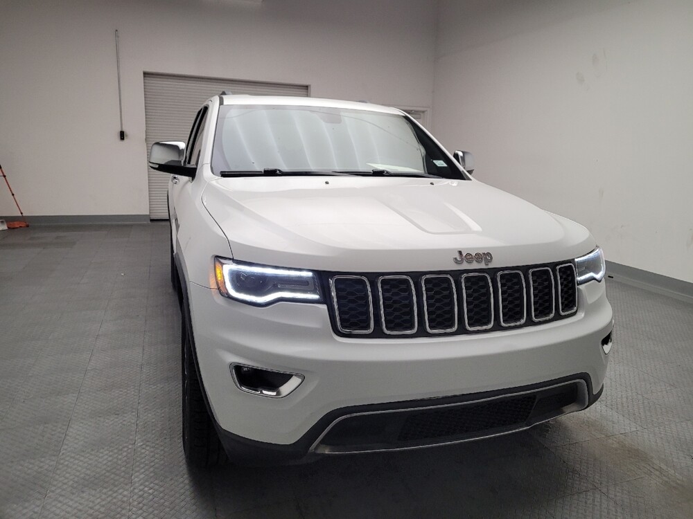 2019 Jeep Grand Cherokee in Downey, CA 90241 - 18090710 14