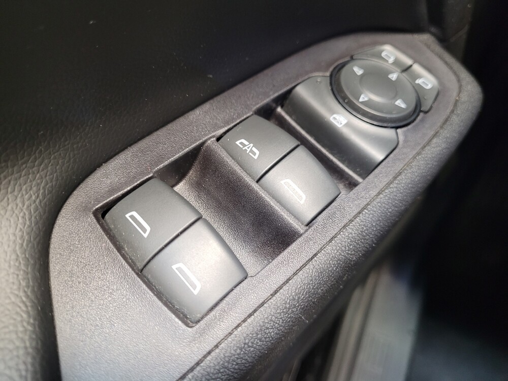 2019 Chevrolet Equinox in Downey, CA 90241 - 18090711 27