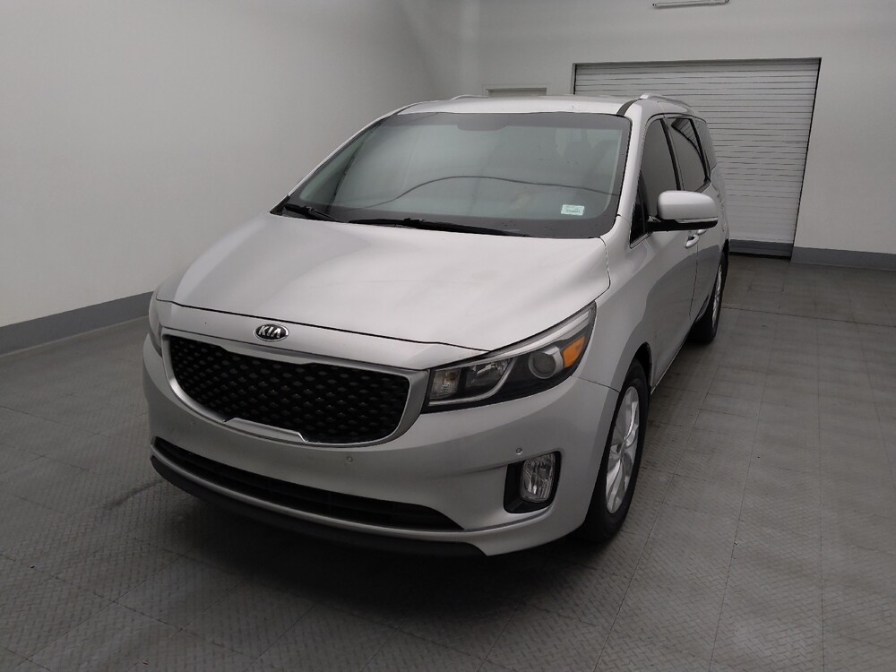 2018 Kia Sedona in Wichita, KS 67207 - 18090712 15
