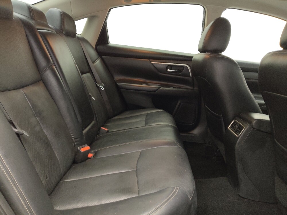 2017 Nissan Altima in Denver, CO 80012 - 18090724 19