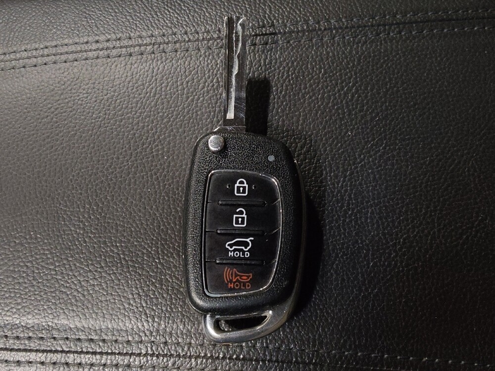 2018 Hyundai Santa Fe in West Palm Beach, FL 33409 - 18090732 32