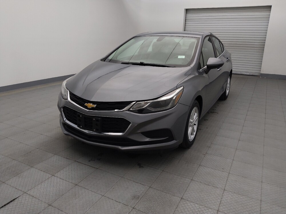2018 Chevrolet Cruze in Houston, TX 77074 - 18090740 15