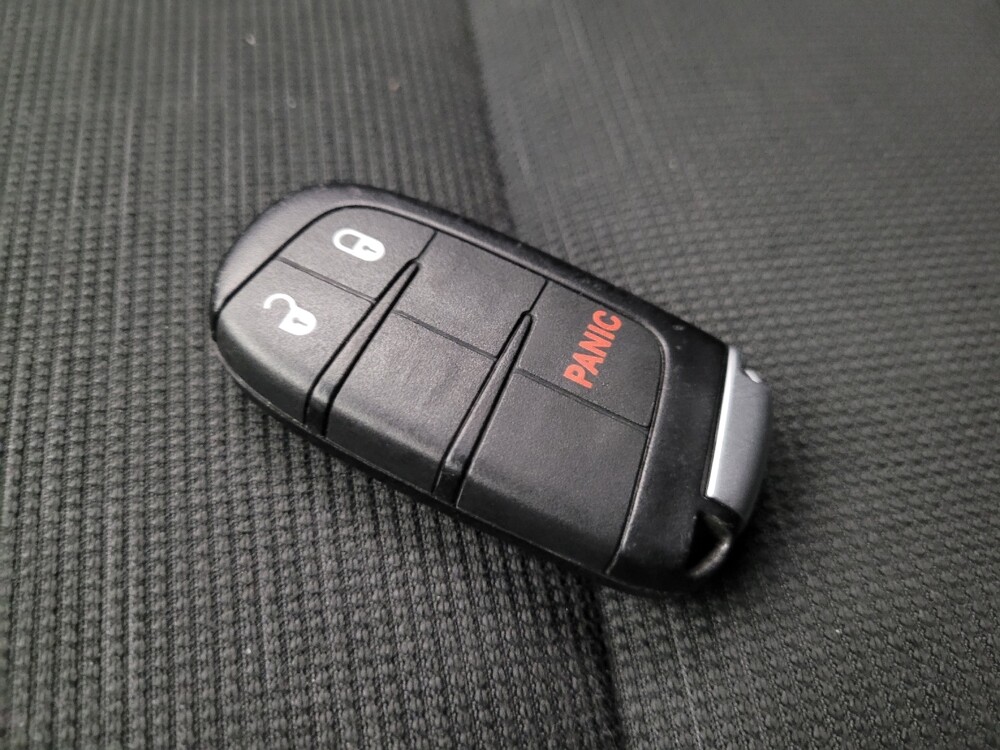 2016 Jeep Grand Cherokee in Albuquerque, NM 87123 - 18090743 32