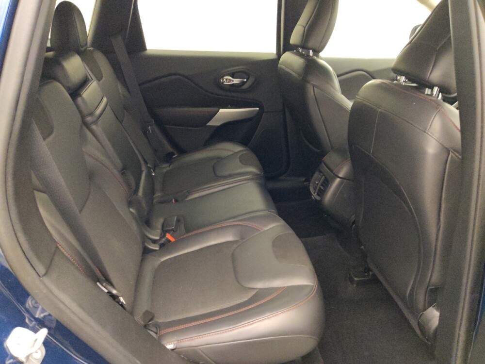 2018 Jeep Cherokee in Houston, TX 77074 - 18090744 19