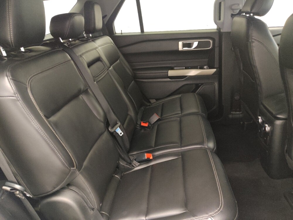 2022 Ford Explorer in Savannah, GA 31419 - 18090745 19