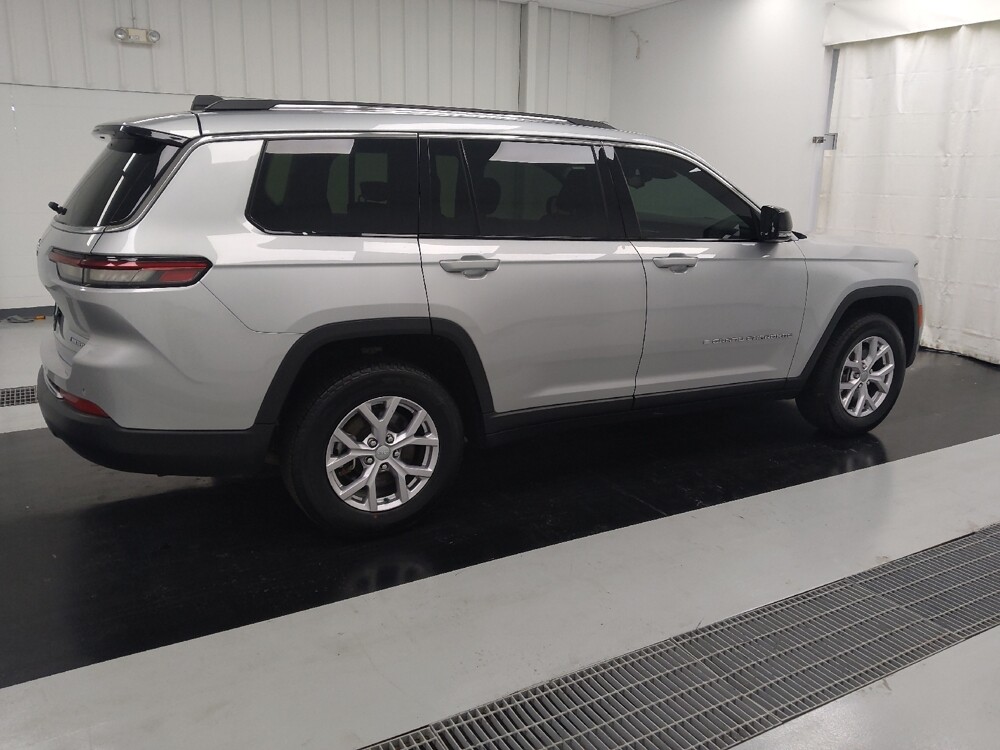 2021 Jeep Grand Cherokee L in St. Louis, MO 63136 - 18090753 10