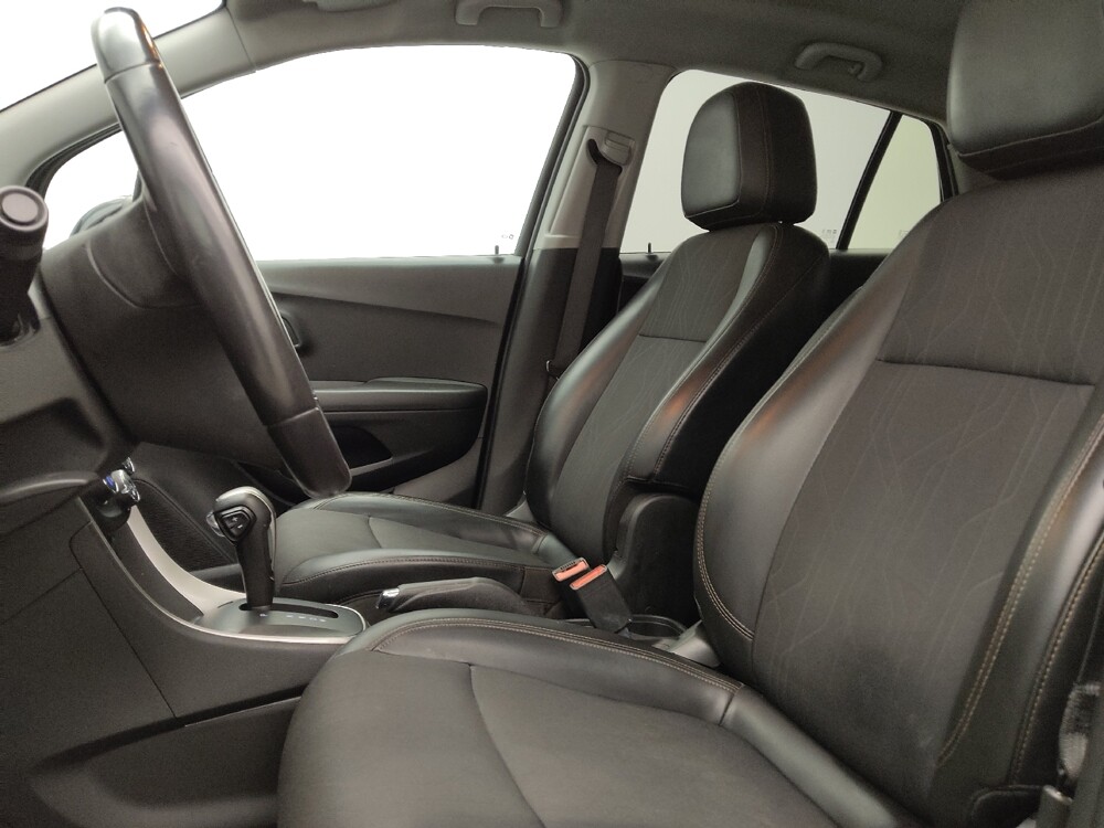 2020 Chevrolet Trax in Denver, CO 80012 - 18090755 17