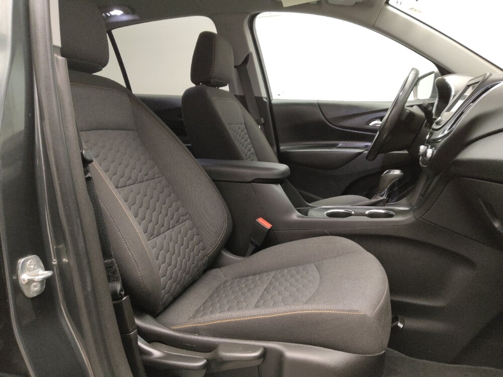 2021 Chevrolet Equinox in Plano, TX 75074 - 18090759 21