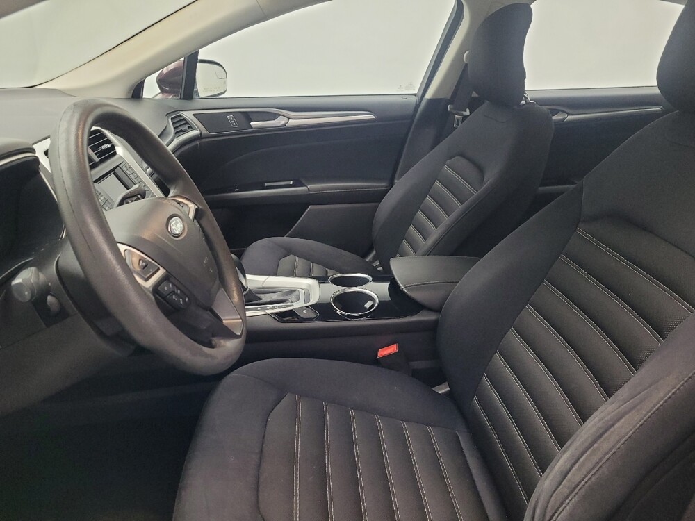 2013 Ford Fusion in Huntsville, AL 35816 - 18090760 17