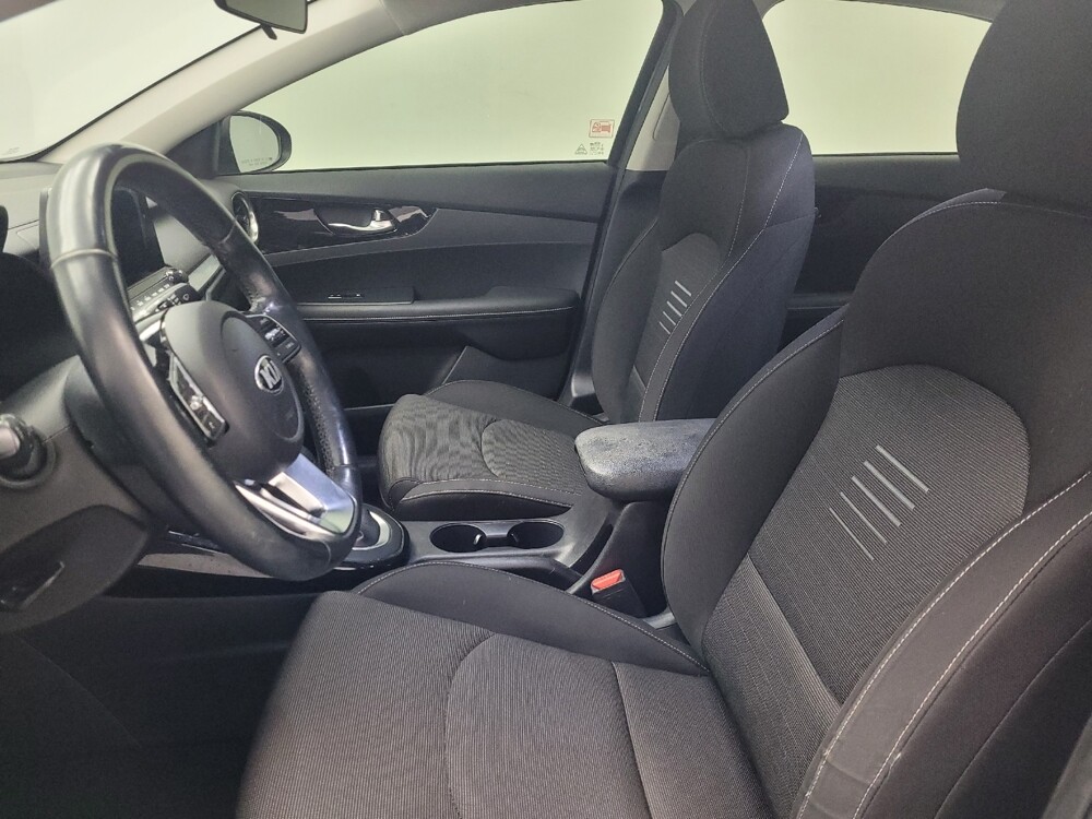 2019 Kia Forte in Huntsville, AL 35816 - 18090762 17