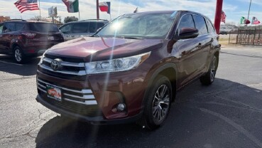2017 Toyota Highlander in Dallas, TX 75228