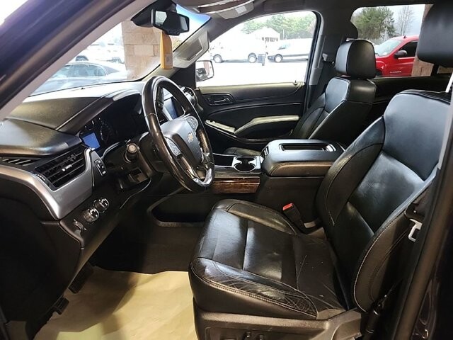 2019 Chevrolet Tahoe in Knoxville, TN 37912 - 18090772 6