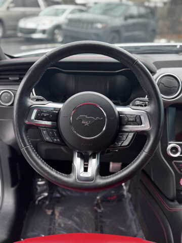 2022 Ford Mustang in Eastpointe, MI 48021 - 18090778 10