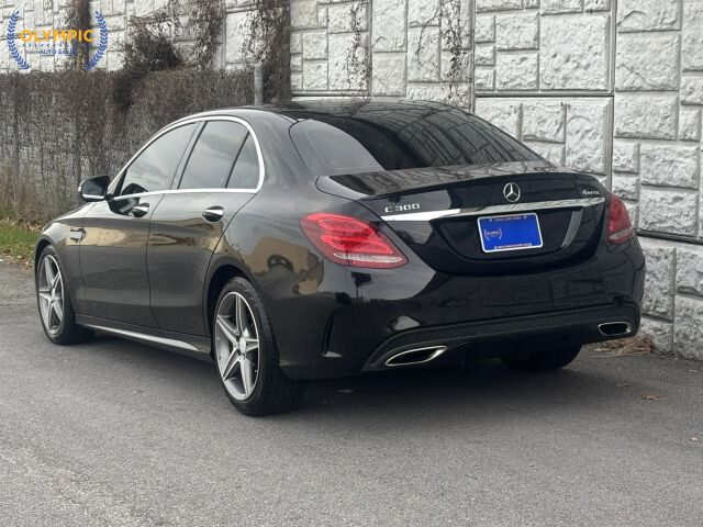 2015 Mercedes-Benz C 300 in Decatur, GA 30032 - 18090779 4
