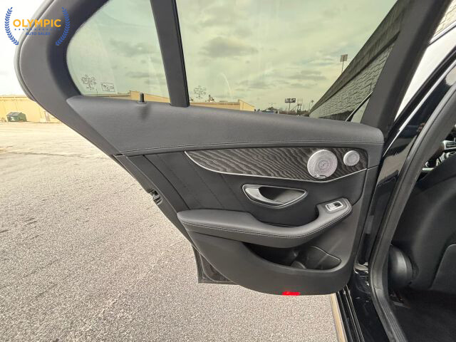 2015 Mercedes-Benz C 300 in Decatur, GA 30032 - 18090779 42