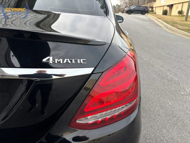 2015 Mercedes-Benz C 300 in Decatur, GA 30032 - 18090779 13