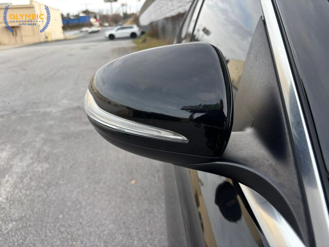 2015 Mercedes-Benz C 300 in Decatur, GA 30032 - 18090779 14