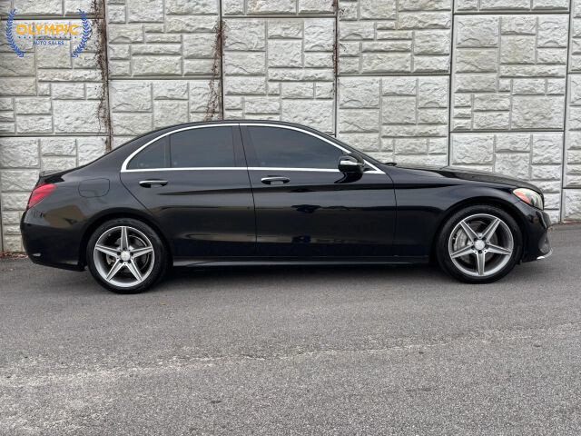 2015 Mercedes-Benz C 300 in Decatur, GA 30032 - 18090779 8
