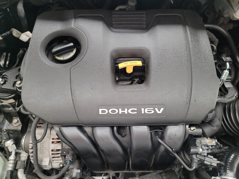 2018 Kia Forte in Downey, CA 90241 - 18090785 31