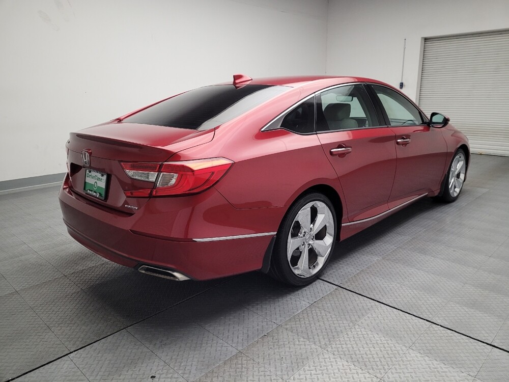 2018 Honda Accord in Downey, CA 90241 - 18090786 9