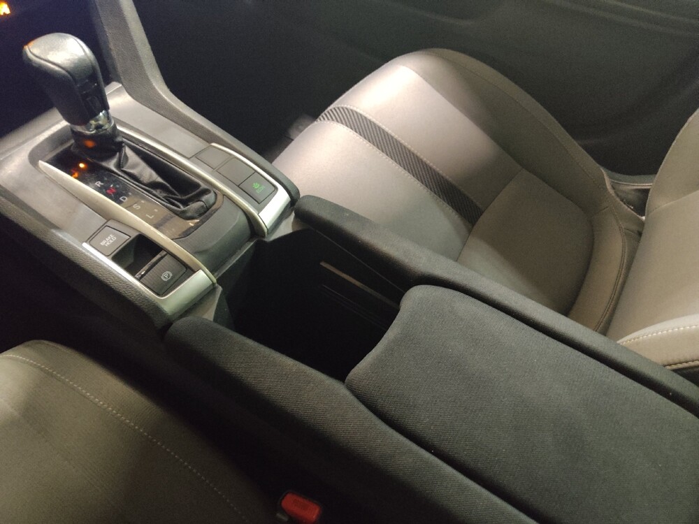 2017 Honda Civic in Fort Worth, TX 76116 - 18090787 26