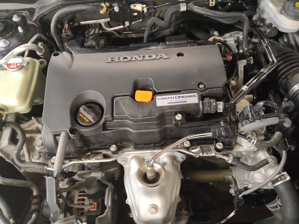 2017 Honda Civic in Fort Worth, TX 76116 - 18090787 30