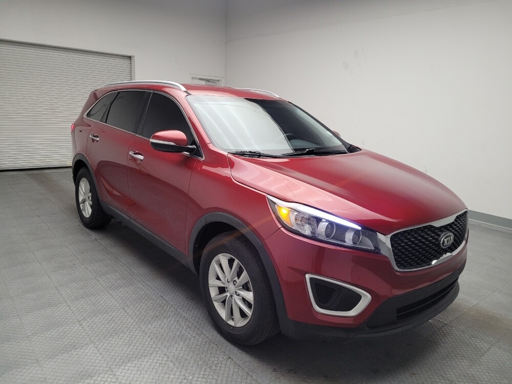 2017 Kia Sorento in Downey, CA 90241 - 18090792 13